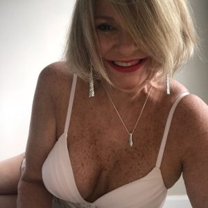 Plan cul dominatrice à Narbonne, t’es prêt ? Marianne - rencontre-Dominatrice-Narbonne