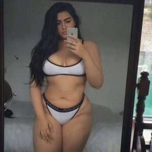 Toi qui cherches une troisième voix ce soir, t’as pensé à une prof de danse ? Kenza - rencontre-MILF-Calais