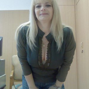 Marine - rencontre-Milf-Colombes